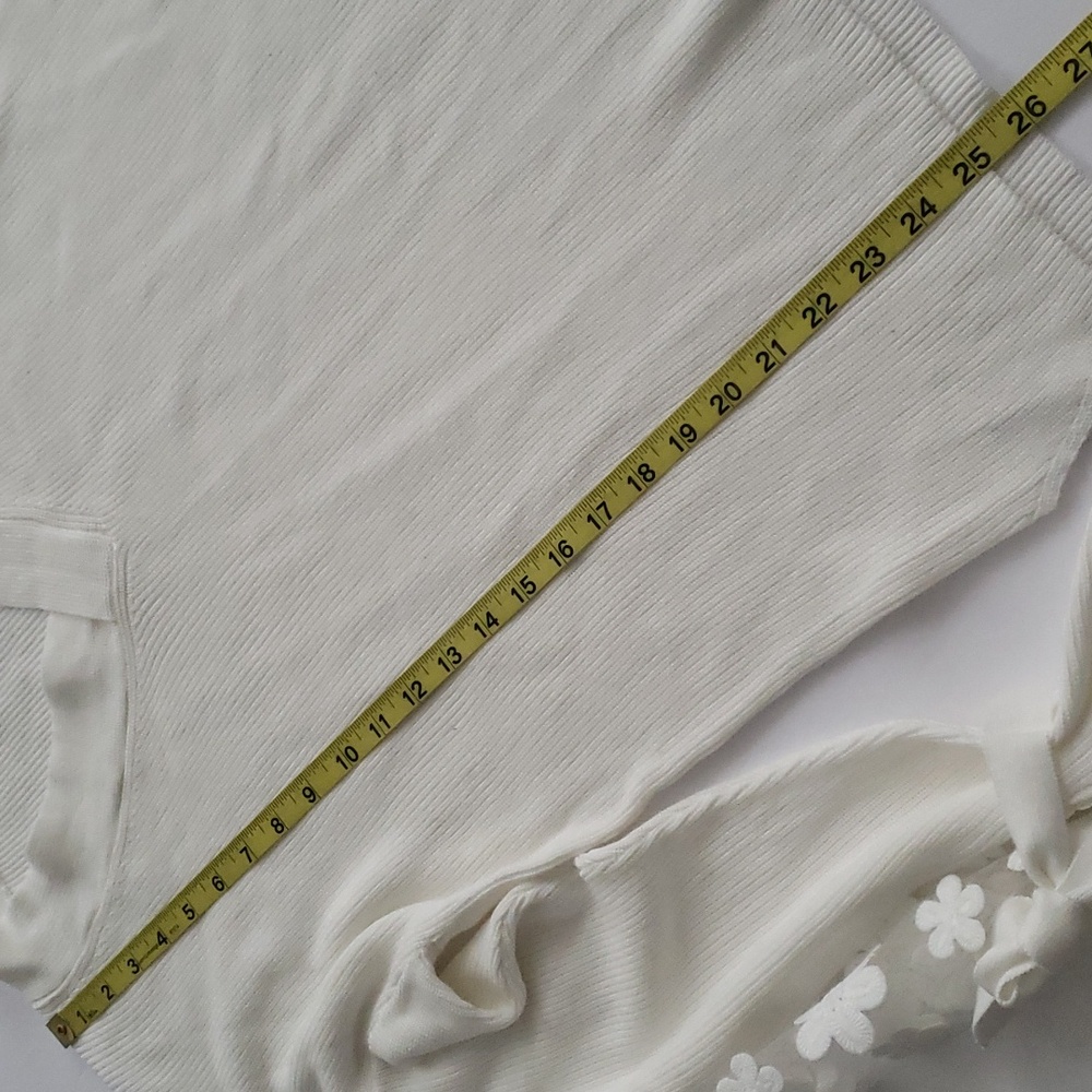 FRENCH CONNECTION Caballo Floral-Lace Sleeve Sweater ~ L - Picture 9 of 12